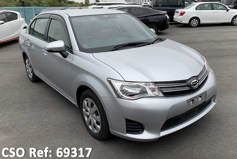 Toyota / Corolla Axio 2014